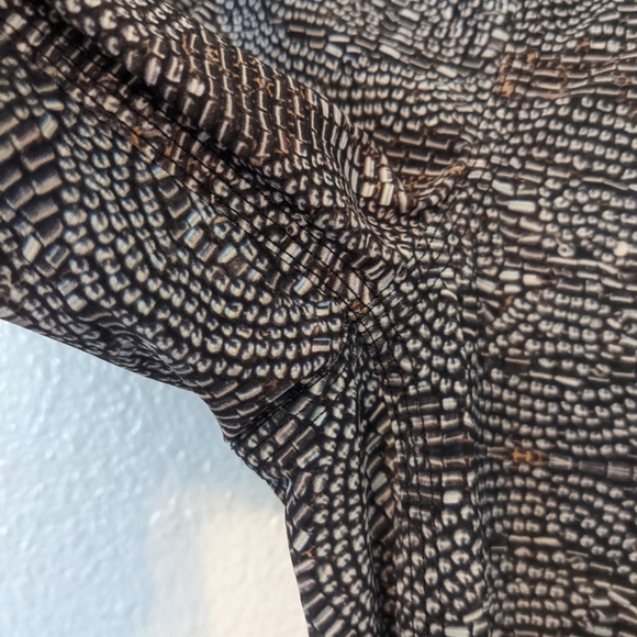 Lululemon pants - Picture 2 of 9